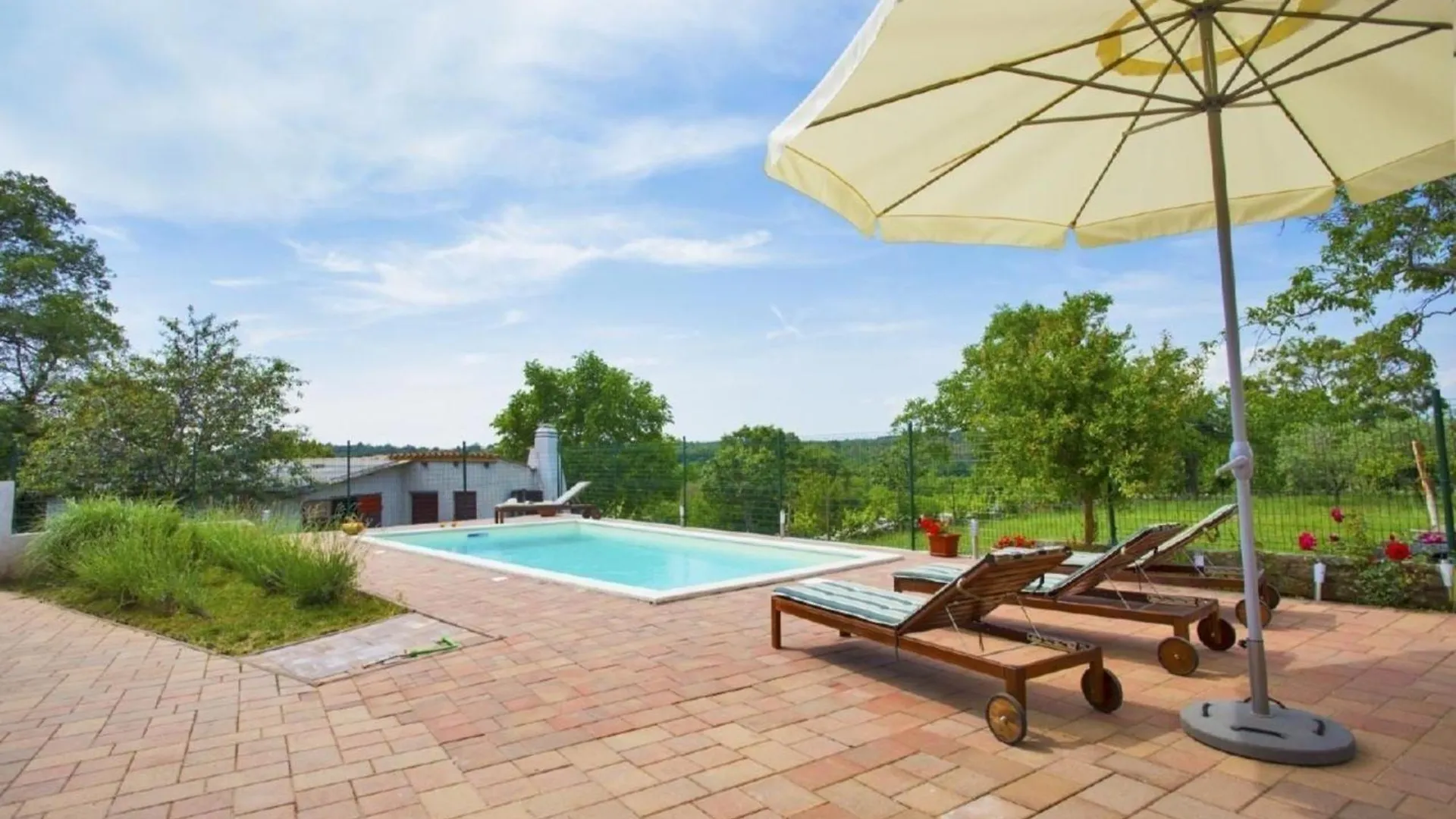 Ferienhaus Im Dorf Kujici Hreljici Holiday home