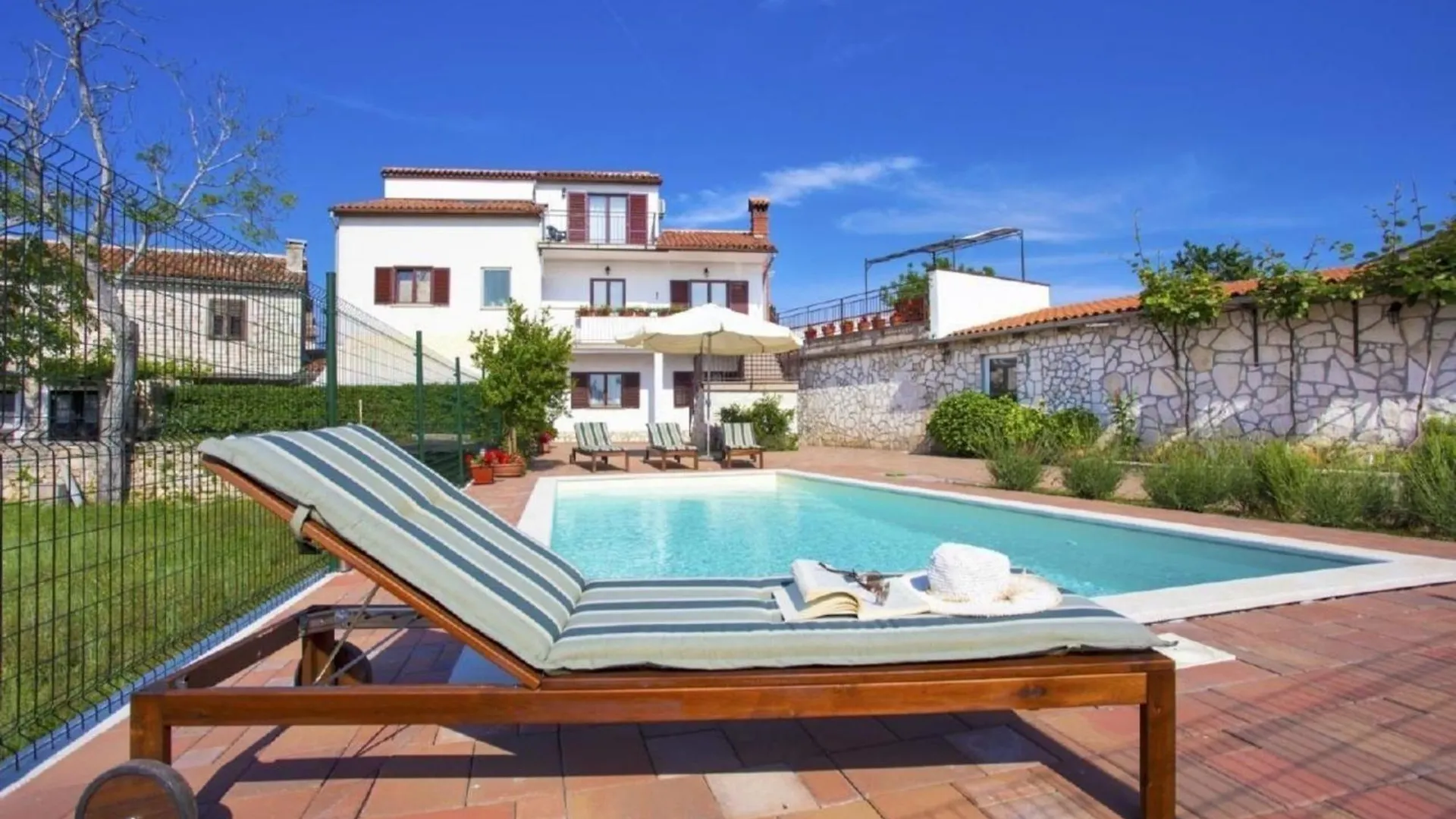 Holiday home Ferienhaus Im Dorf Kujici Hreljici Croatia